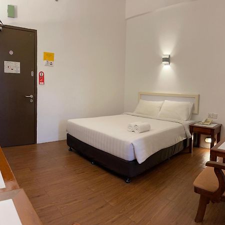 Hotel Ipoh City Esterno foto