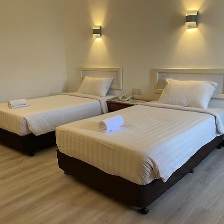 Hotel Ipoh City Esterno foto