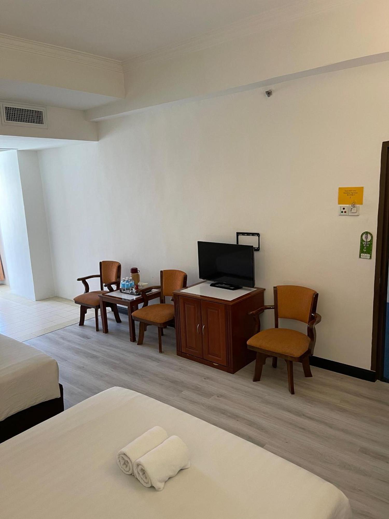 Hotel Ipoh City Esterno foto
